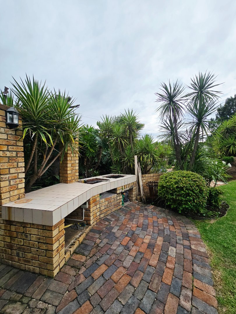 3 Bedroom Property for Sale in La Hoff North West